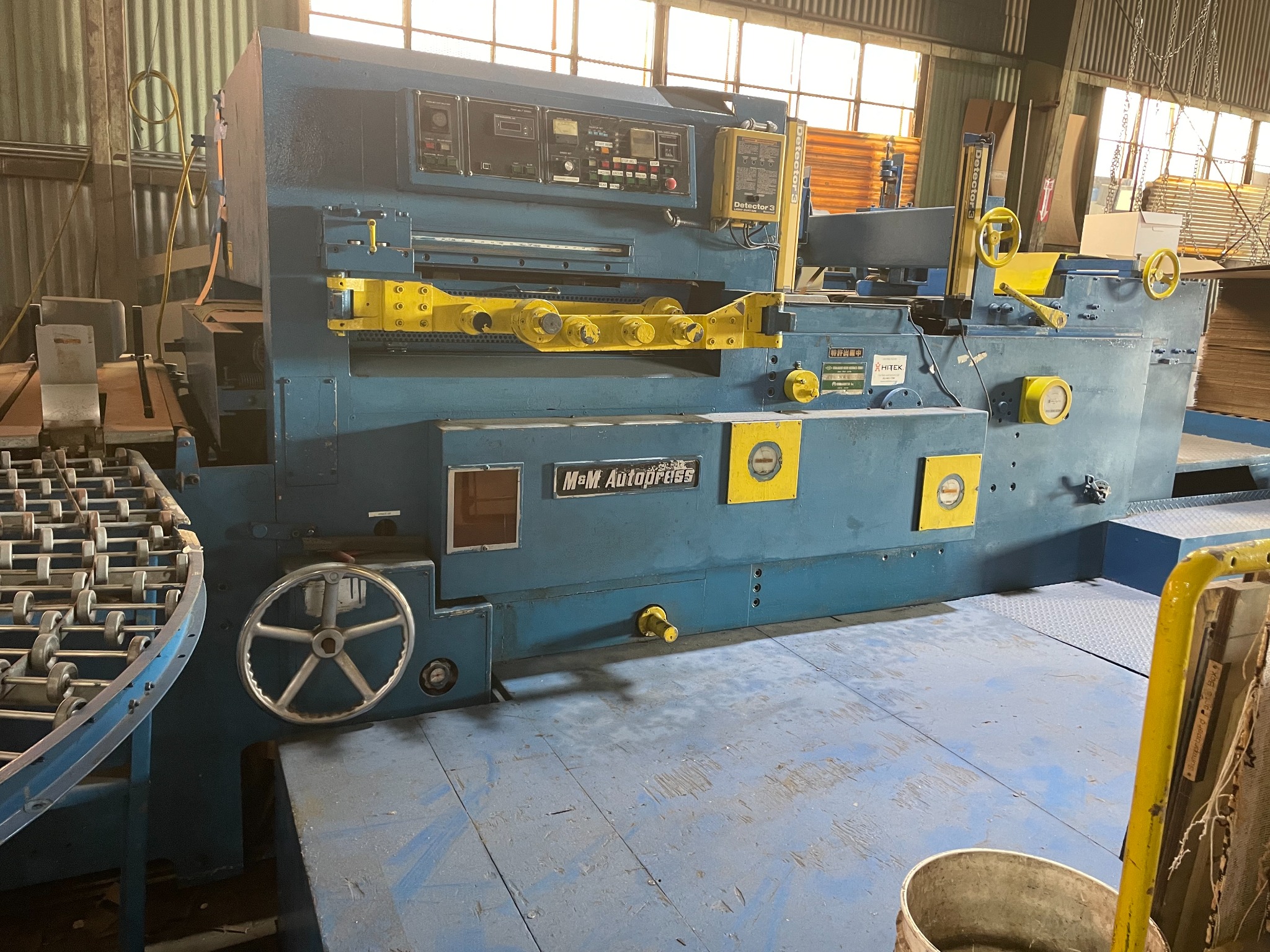 Corrugated box production machinery